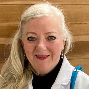 Meet your Posher, Marsha